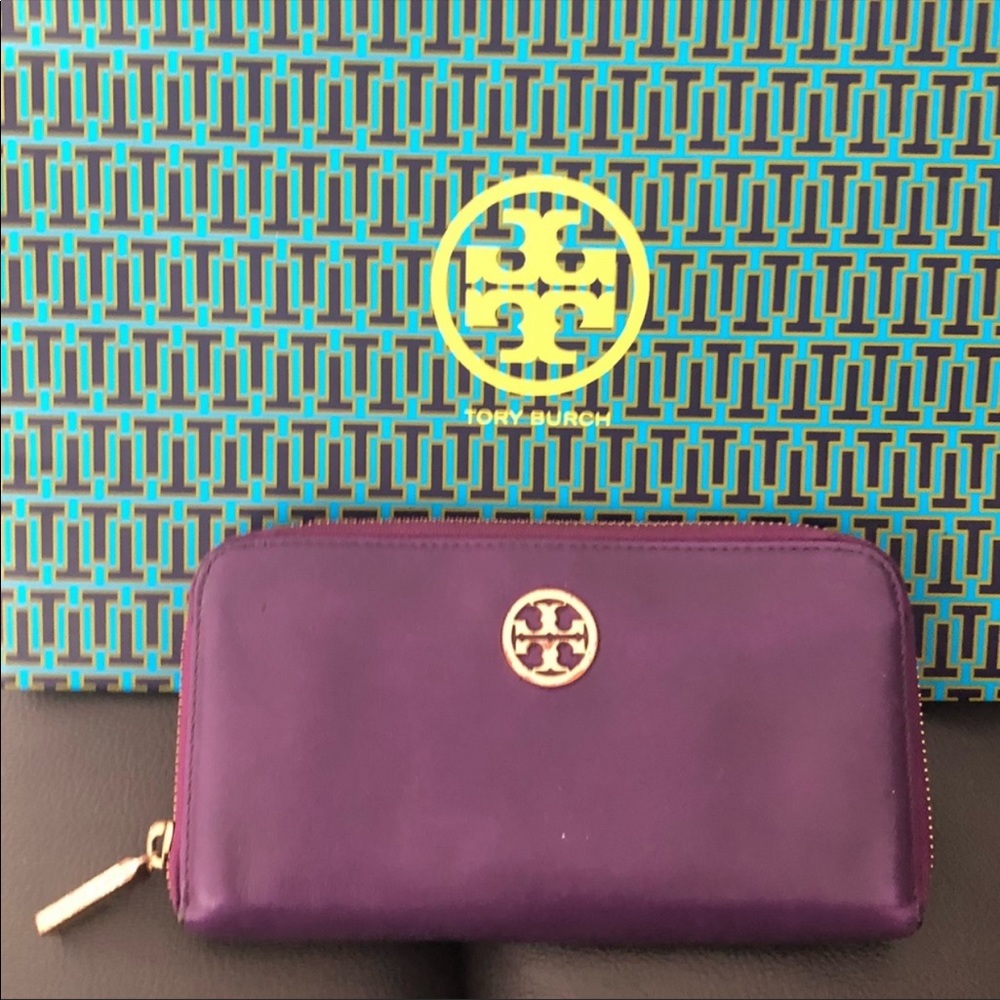 Authentic Tory Burch Wallet